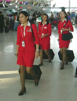 Asian_flight_attendants.jpg
